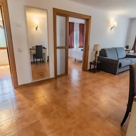 Paloma Blanca Boutique (adults Only) 2*