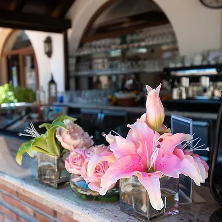 Paloma Blanca Boutique Hotel 3*