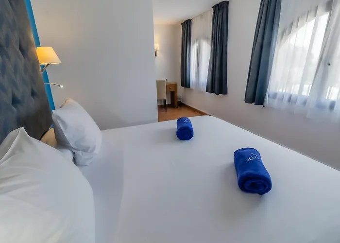 Paloma Blanca Boutique (adults Only)