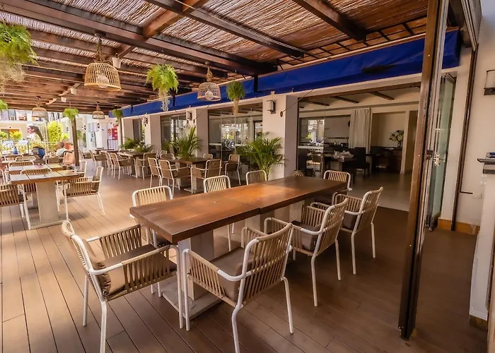 Paloma Blanca Boutique (adults Only) Отель 2*