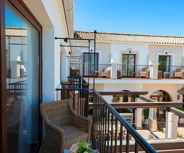 Paloma Blanca Boutique (adults Only)