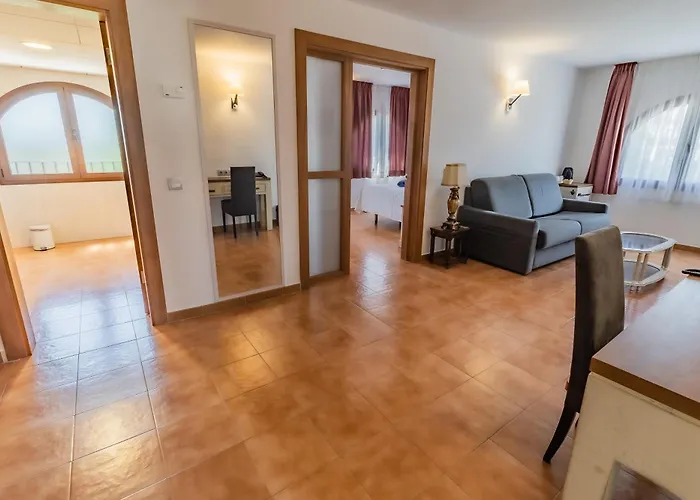 Paloma Blanca Boutique (adults Only) 2*